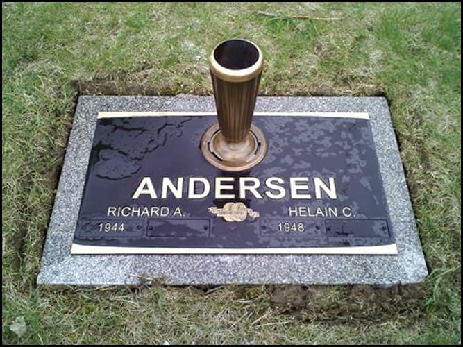 Andersen Monument